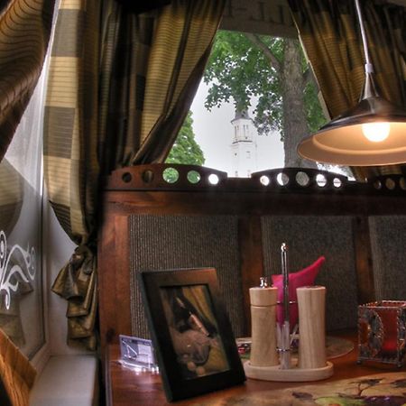 Hotel Krunk Sillamae Ngoại thất bức ảnh