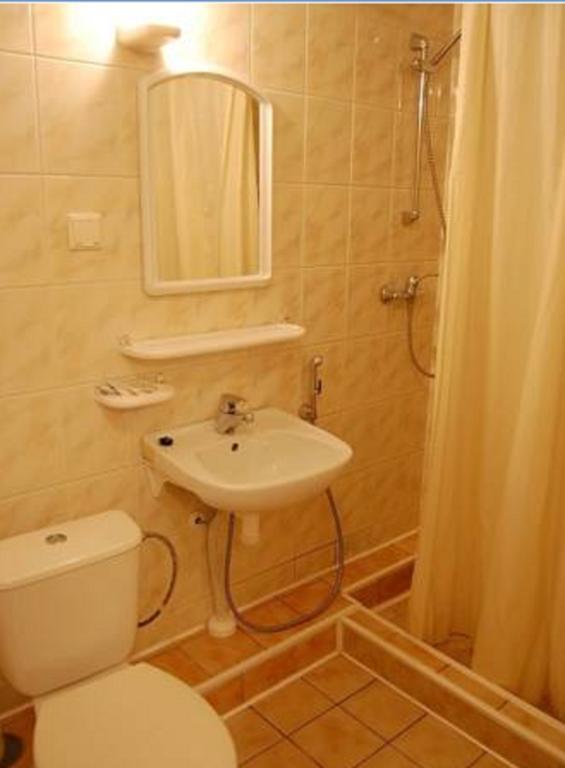 Hotel Krunk Sillamae Phòng bức ảnh