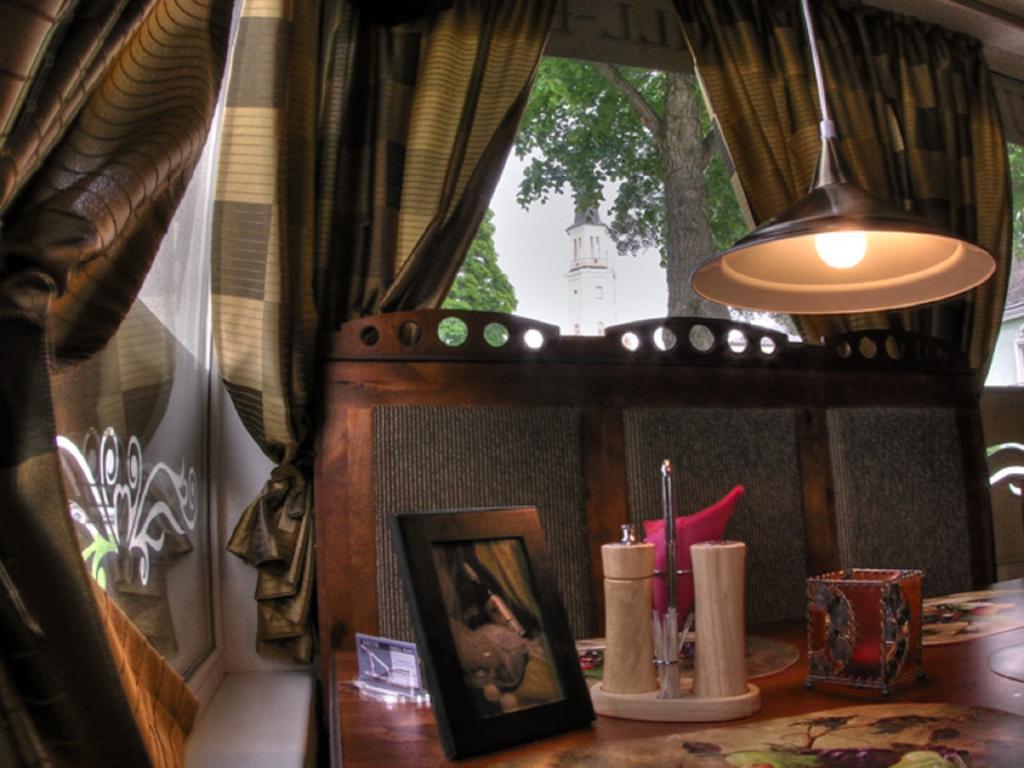 Hotel Krunk Sillamae Ngoại thất bức ảnh