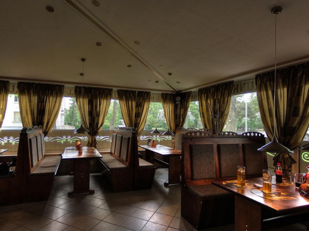 Hotel Krunk Sillamae Ngoại thất bức ảnh