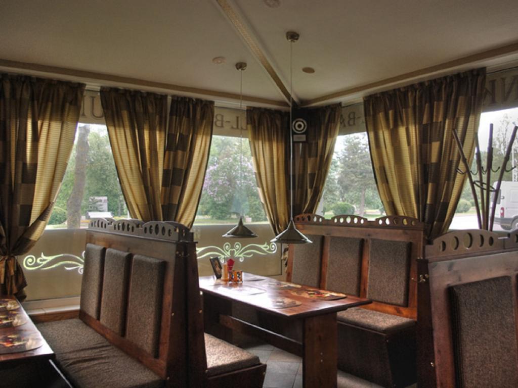 Hotel Krunk Sillamae Ngoại thất bức ảnh